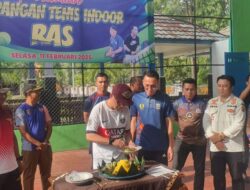 Bupati Waykanan Resmikan Lapangan Indoor Tenis RAS dan Ekshibisi Tenis