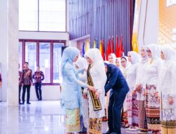 Plt. Bupati Ayu Asalasiyah Dilantik Sebagai Bunda Paud Sekaligus Bunda Literasi Kab. Waykanan