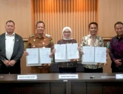 Bupati Way Kanan Teken Berita Acara Verifikasi IPPR untuk Perkuat Revisi RTRW dan RDTR