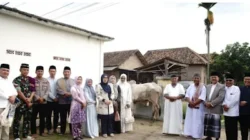 Momentum Idul Adha, Bupati Ayu Perkuat Kebersamaan Bersama Masyarakat Bumi Agung