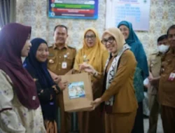 HARGANAS ke-33, Bupati Ayu Asalasiyah Gaungkan “Ayah Wajib Hadir” untuk Wujudkan Generasi Unggul Way Kanan